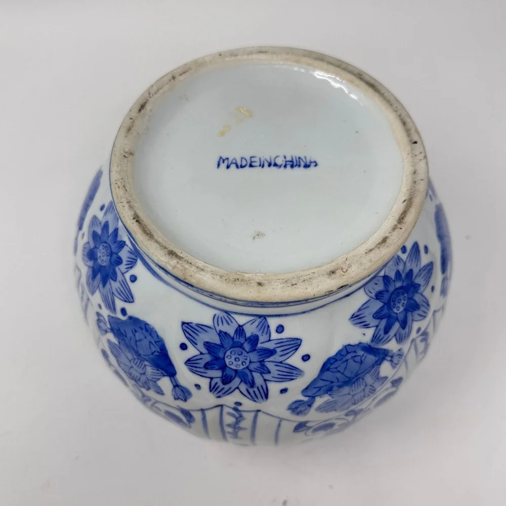 Blue & White Chinoiserie Porcelain Ginger Jar Floral Motif